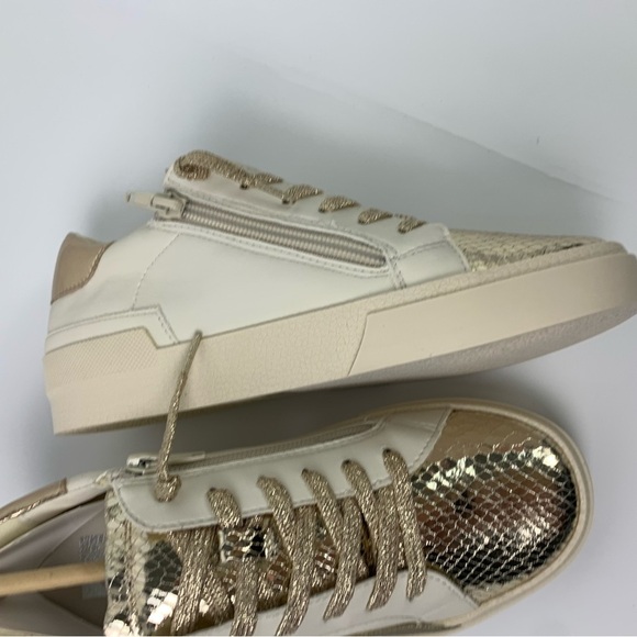 NEW DV Dolce Vita Peeka Girl's Size 5 Sneaker Gold Slip On - Picture 7 of 10